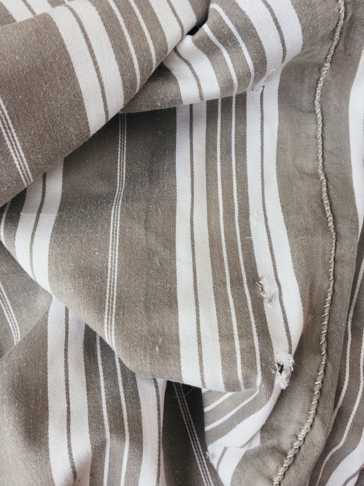 Grey and white striped ticking. Spain c.1900 - Lot of 4 pieces