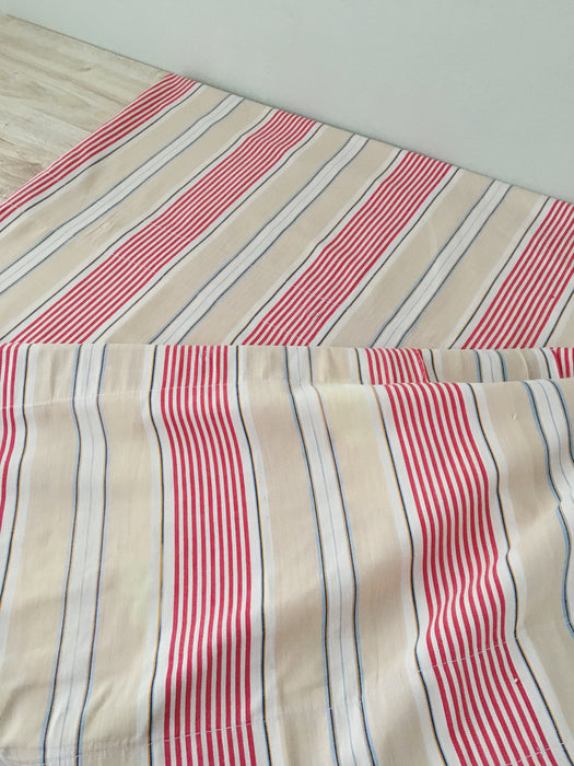 Red, blue and beige striped ticking. Spain c.1900 - Lot of 2 pieces