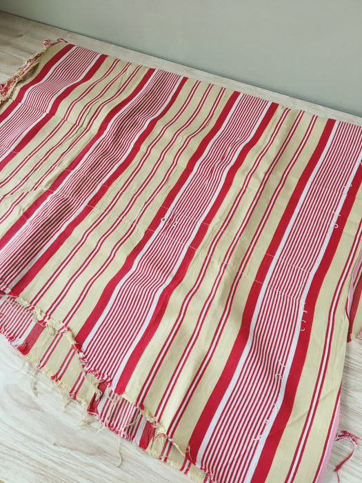 DISTRESSED - Ticking in beige, yellow and red stripes. Spain c.1950 - Lot of 4 pieces