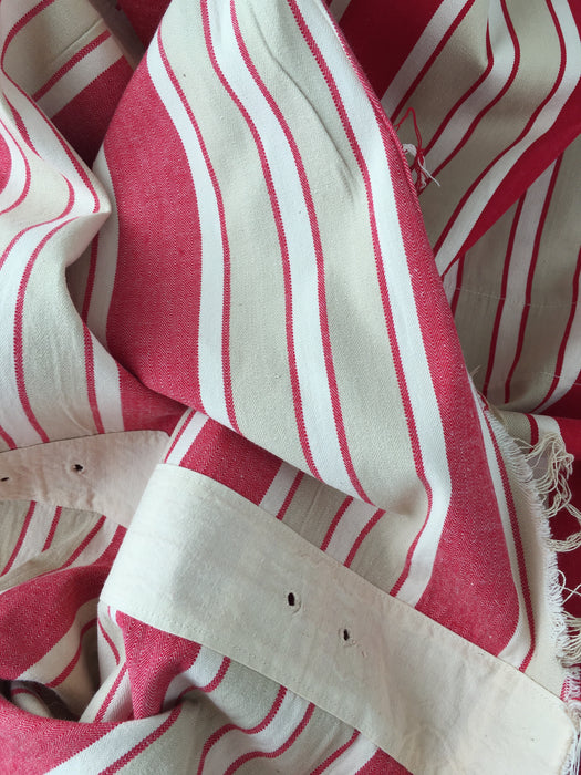 Ticking in white, beige and red stripes. Spain c.1950 - Lot of 2 pieces