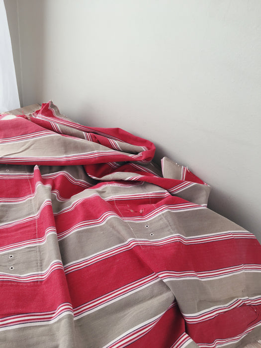 Ticking in beige and red stripes. Spain c.1950 - Lot of 4 pieces