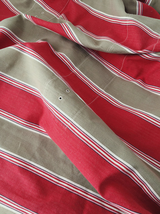 Ticking in beige and red stripes. Spain c.1950 - Lot of 4 pieces