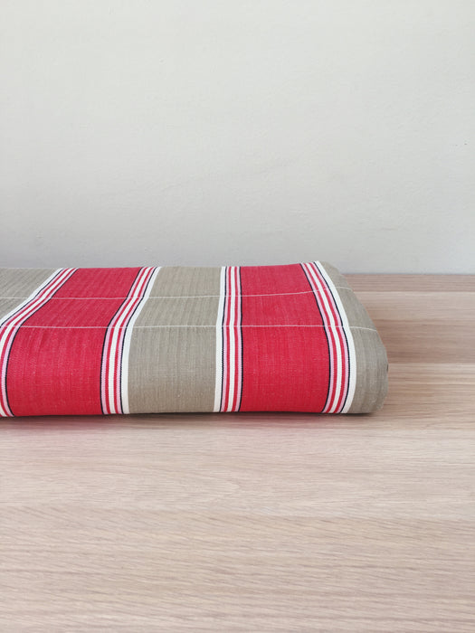 Ticking in beige and red stripes. Spain c.1950 - Lot of 3 pieces
