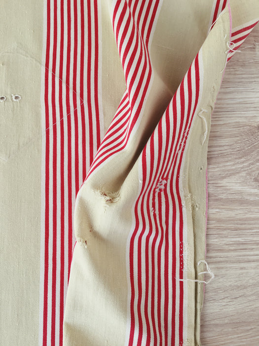Red striped ticking. Spain c.1900 - Lot of 3 pieces