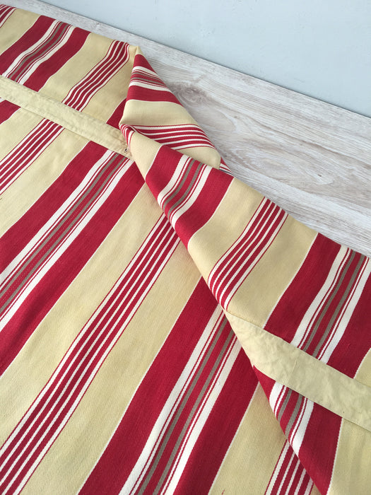 Red and gray striped ticking. Spain c.1900 - 133 cm × 2.7 meters