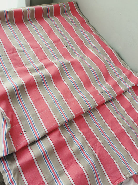 Ticking in pink and beige stripes. Spain c.1950 - 95×180 cm