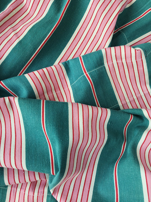 Ticking in green and pink stripes. Spain c.1940 - 82×116 cm