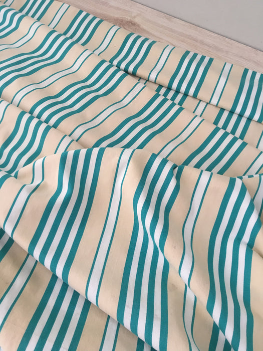 Ticking in green and beige stripes. Spain c.1940 - 118 cm × 3.78 meters