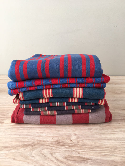 Intense red and blue stripes Swedish ticking. c.1930 - Lot of 2 pieces (~4.8 meters)