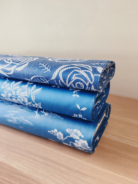 Floral blue ticking yardage. Spain c.1950 - Various pieces
