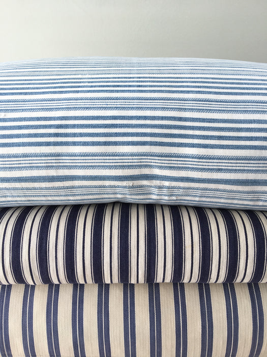 Antique Swedish cushions - Various pieces